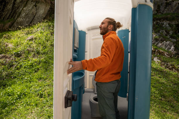 Best Construction site porta potty rental  in Chetopa, KS